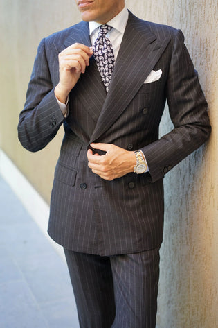 A Legend’s Guide to Dress Codes: Unravelling Formal and Black Tie