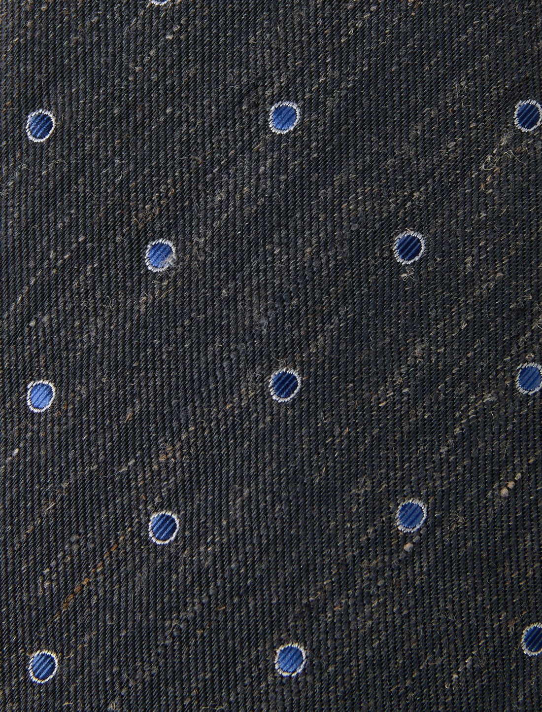 Wheat Foulard Linen Necktie - knotted view, champagne foulard linen - OTAA