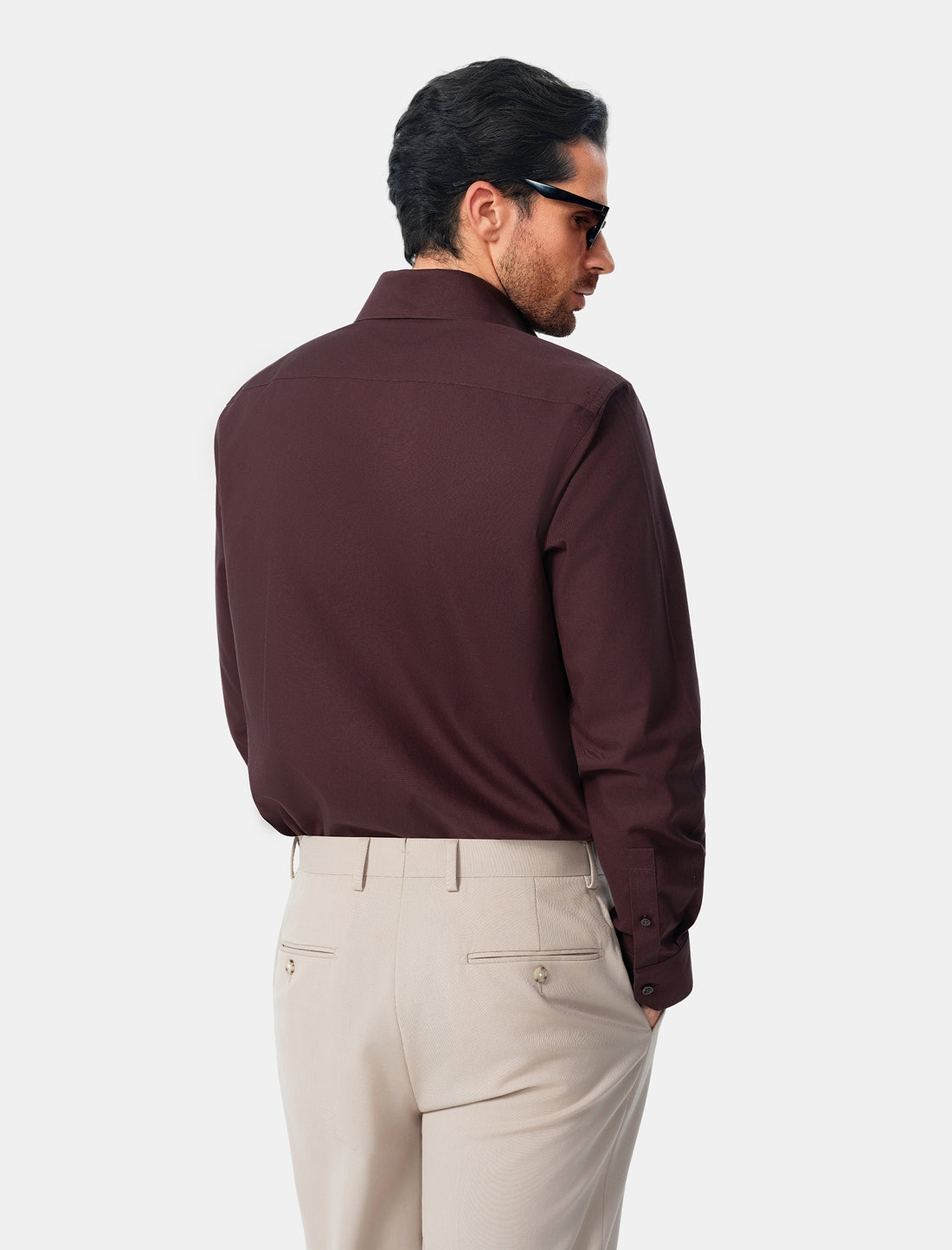 Carlisle Espresso Non-Iron Oxford Shirt - espresso oxford weave detail - OTAA