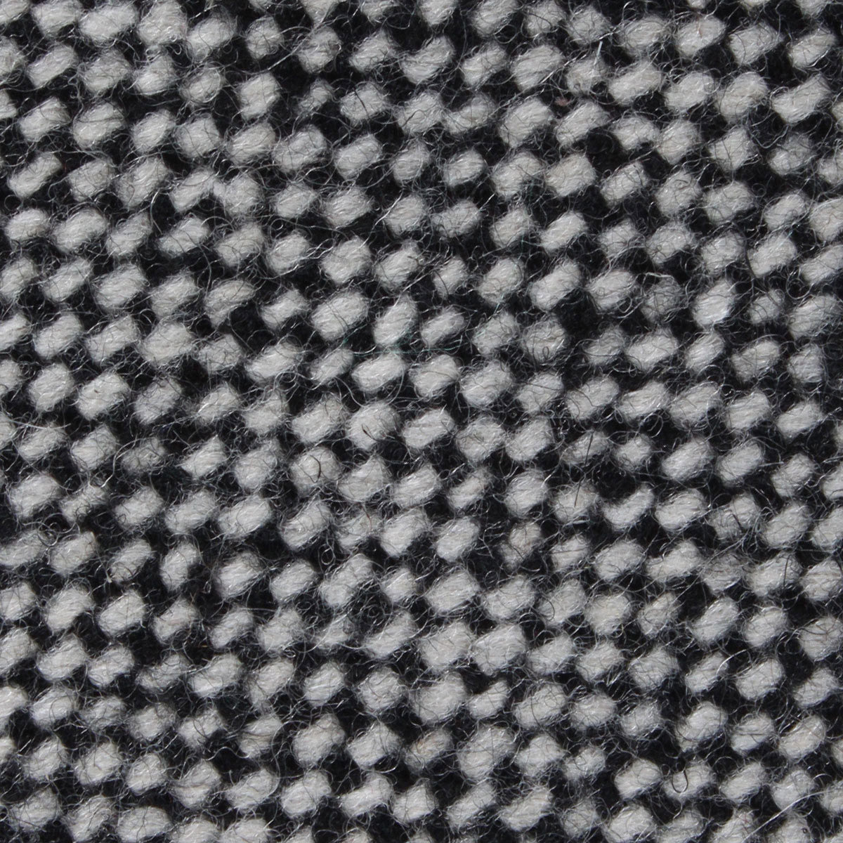 Black Porcupine English Wool Fabric Skinny Tie