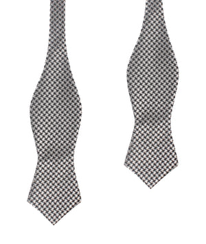 Black & Silver Houndstooth Pattern Self Tie Diamond Tip Bow Tie