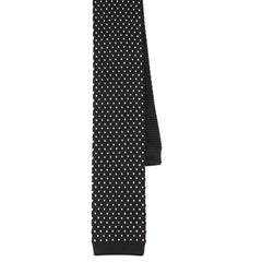 Black & White Pattern Knitted Tie Shape View