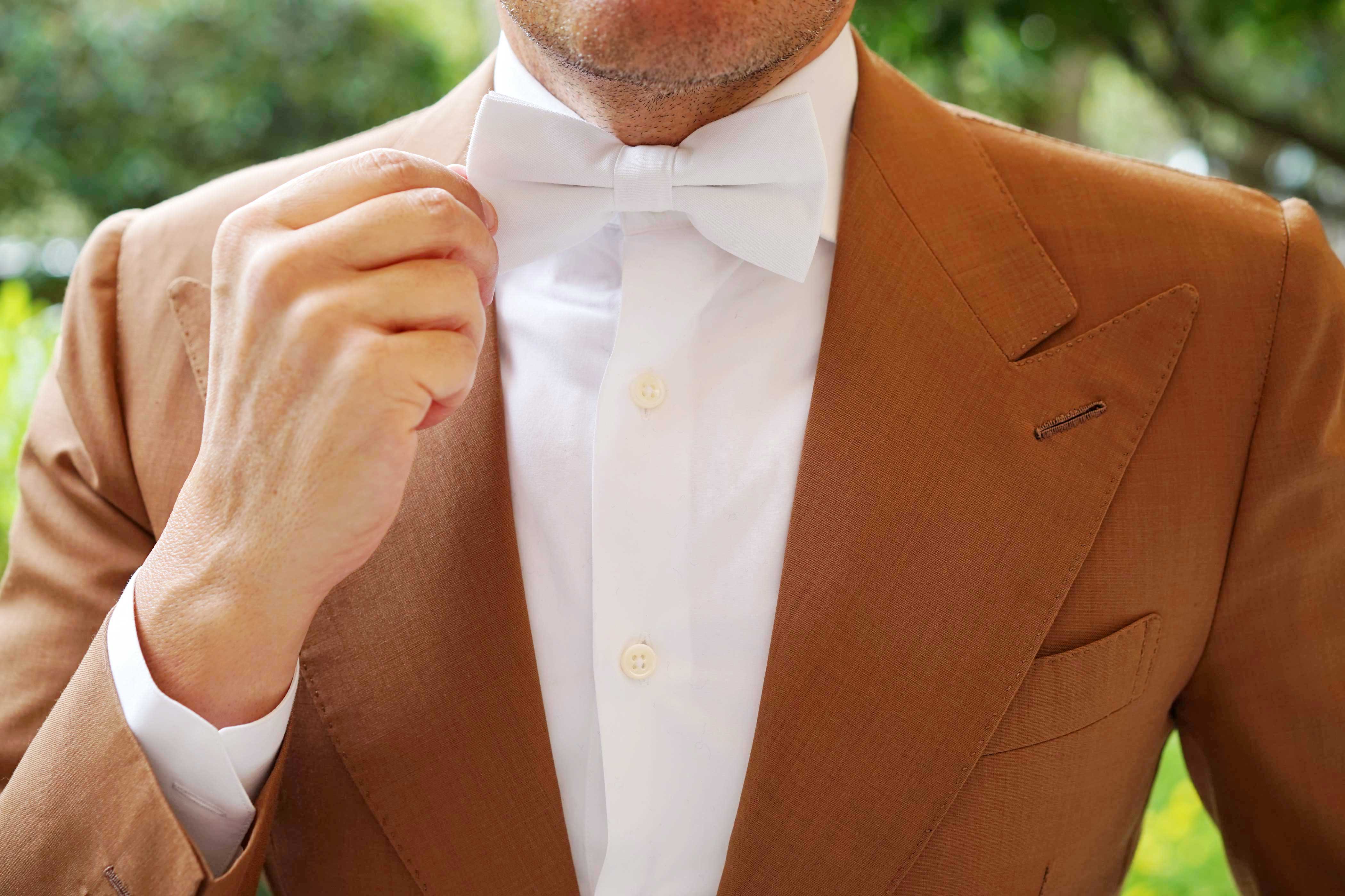 white cotton bow tie